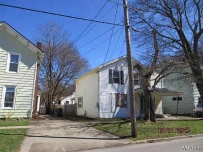 /international/us/148-chapel-street-lockport-city-ny-110100093666/