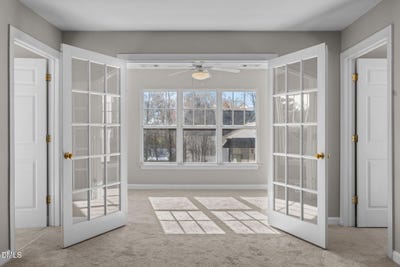 /international/us/929-morreene-road-durham-nc-110108976137/