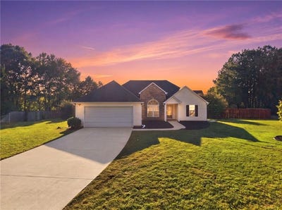 /international/us/713-manor-ridge-drive-loganville-ga-110120576516/