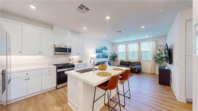 /international/us/2221-bluegrass-way-rancho-mission-viejo-ca-110106316254/