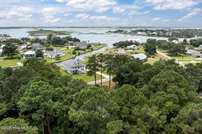 /international/us/206-channel-drive-cape-carteret-nc-110101064320/