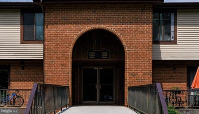 /international/us/4888-w-brigantine-court-wilmington-de-110109088410/