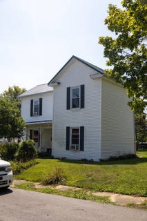 /international/us/133-mills-ave-flemingsburg-ky-110098151095/?lang=en