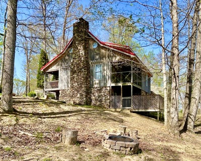 /international/us/79-tranquility-place-burnside-ky-110096896447/