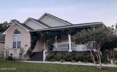 /international/us/227-e-ivybridge-drive-hubert-nc-110119944090/