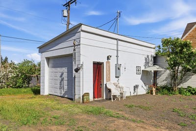 /international/us/321-s-crosby-st-tekoa-wa-110108535792/
