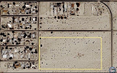 /international/us/third-ave-ocotillo-ca-110107456127/