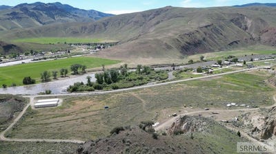 /international/us/2064-hwy-93-salmon-id-110108303923/