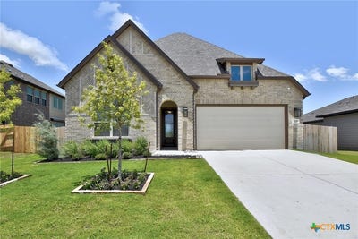 /international/us/131-red-deer-place-cibolo-tx-110096393520/?lang=en