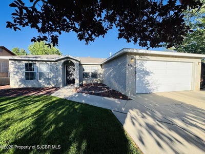 /international/us/808-saguaro-street-bloomfield-nm-110108062895/