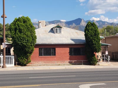 /international/us/912-camino-del-pueblo-bernalillo-nm-110098157144/?lang=en