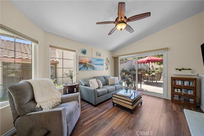/international/us/757-congressional-road-simi-valley-ca-110109884222/