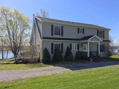 /international/us/3916-county-route-6-hammond-ny-110107761197/