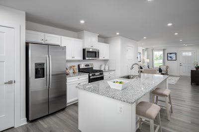 /international/us/3304-primrose-drive-navassa-nc-110100033620/
