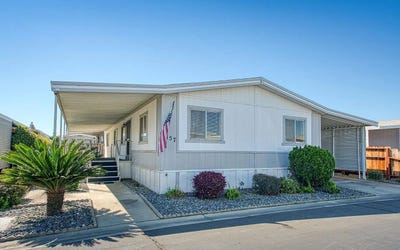 /international/us/1551-6th-avenue-dr-spc-157-kingsburg-ca-110106057895/