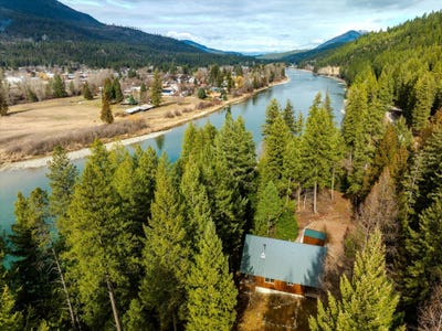 /international/us/716-kootenai-river-road-troy-mt-110106250114/