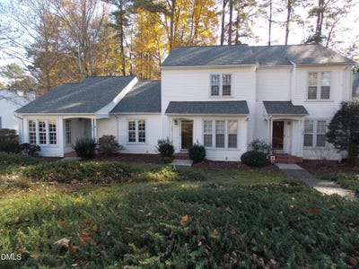 /international/us/120-greenmont-lane-cary-nc-110107161196/