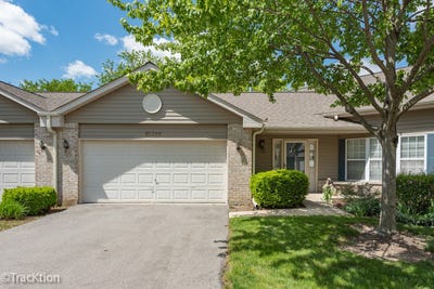 /international/us/21365-silktree-circle-plainfield-il-110108071388/