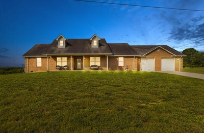 /international/us/109-willoughby-heights-drive-mt-sterling-ky-110100750812/