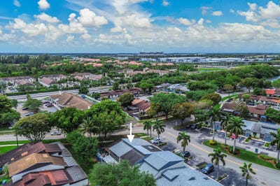 /international/us/4003-w-woodscape-drive-miramar-fl-110107751940/