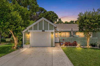 /international/us/1382-se-rivergreen-circle-port-st-lucie-fl-110109530645/