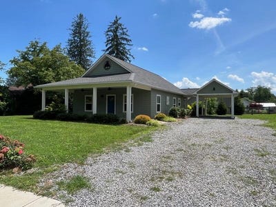 /international/us/28-arlington-street-hayesville-nc-110100389535/?lang=zh-tw