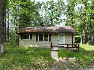/international/us/15984-hiawatha-trail-atlanta-mi-110108913573/