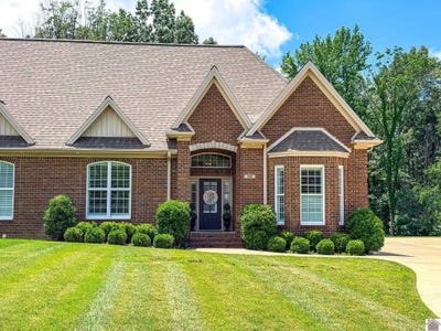 /international/us/140-pheasant-run-paducah-ky-110108979285/