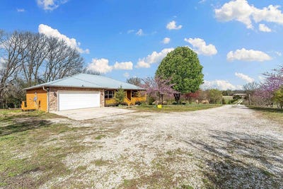 /international/us/7959-heritage-heights-road-seligman-mo-110108012651/