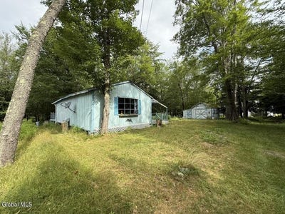 /international/us/15-pine-lane-berlin-ny-110101092161/