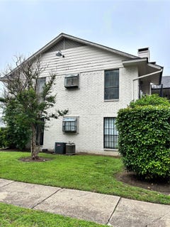 /international/us/1603-n-garrett-avenue-dallas-tx-110107203971/