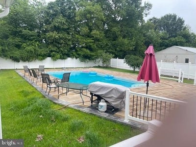 /international/us/51-washington-avenue-carneys-point-nj-110100589600/