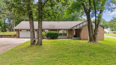 /international/us/16-big-bluff-street-pryor-ok-110100590524/
