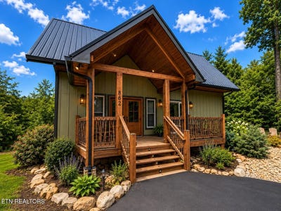 /international/us/862-crest-view-drive-gatlinburg-tn-110108494022/
