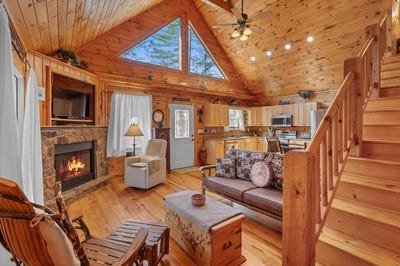 /international/us/75-vista-circle-murphy-nc-110098273242/