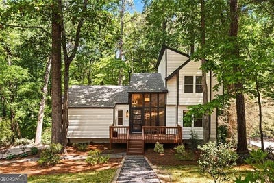 /international/us/3465-shawnee-trail-se-smyrna-ga-110107843844/