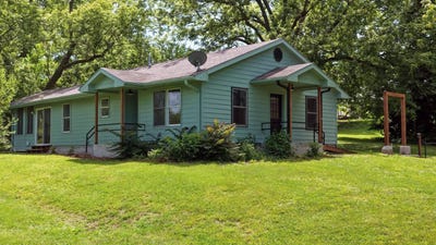 /international/us/343-e-11th-st-horton-ks-110105842554/