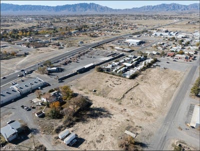 /international/us/900-s-center-street-pahrump-nv-110104201676/