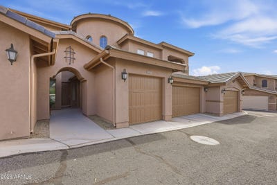 /international/us/15550-s-5th-avenue-phoenix-az-110110334972/