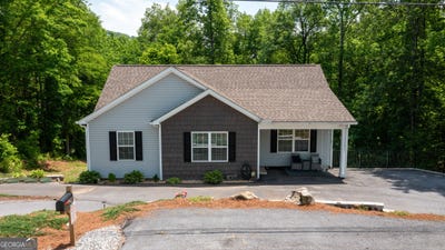 /international/us/426-old-clarksville-cleveland-ga-110099527650/