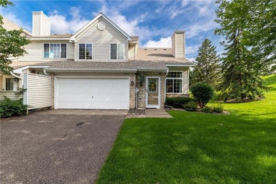 /international/us/9257-troon-court-woodbury-mn-110101149943/