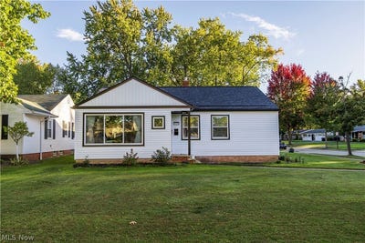 /international/us/5120-longton-road-lyndhurst-oh-110120464990/