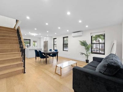 /international/us/23-palm-ct-brooklyn-ny-110100155311/