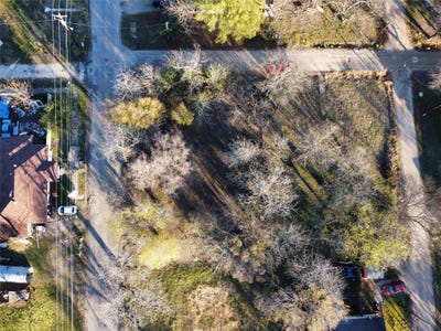 /international/us/330-e-waco-avenue-cooper-tx-110104126799/
