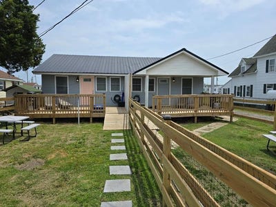 /international/us/16189-main-ridge-rd-tangier-va-110092501479/