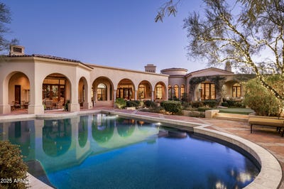 /international/us/9820-e-thompson-peak-parkway-scottsdale-az-110102945130/
