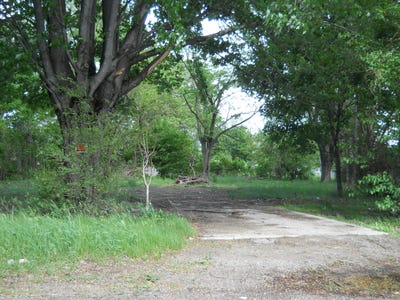 /international/us/137-cornelia-street-benton-harbor-mi-110100942334/?lang=de