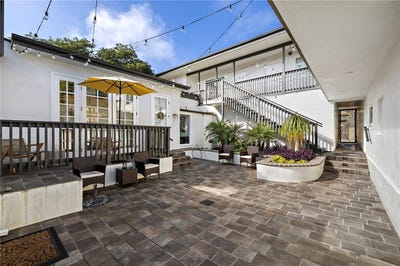 /international/us/326-n-coast-highway-laguna-beach-ca-110120549268/