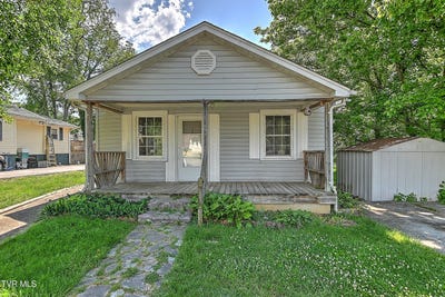 /international/us/158-fuller-street-bristol-va-110108219513/
