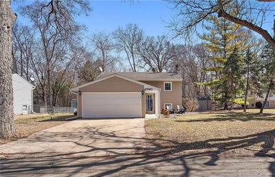 /international/us/2760-grove-lane-mound-mn-110106703889/